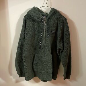 Sherpa Hooded quarter zip with kangaroo pocket